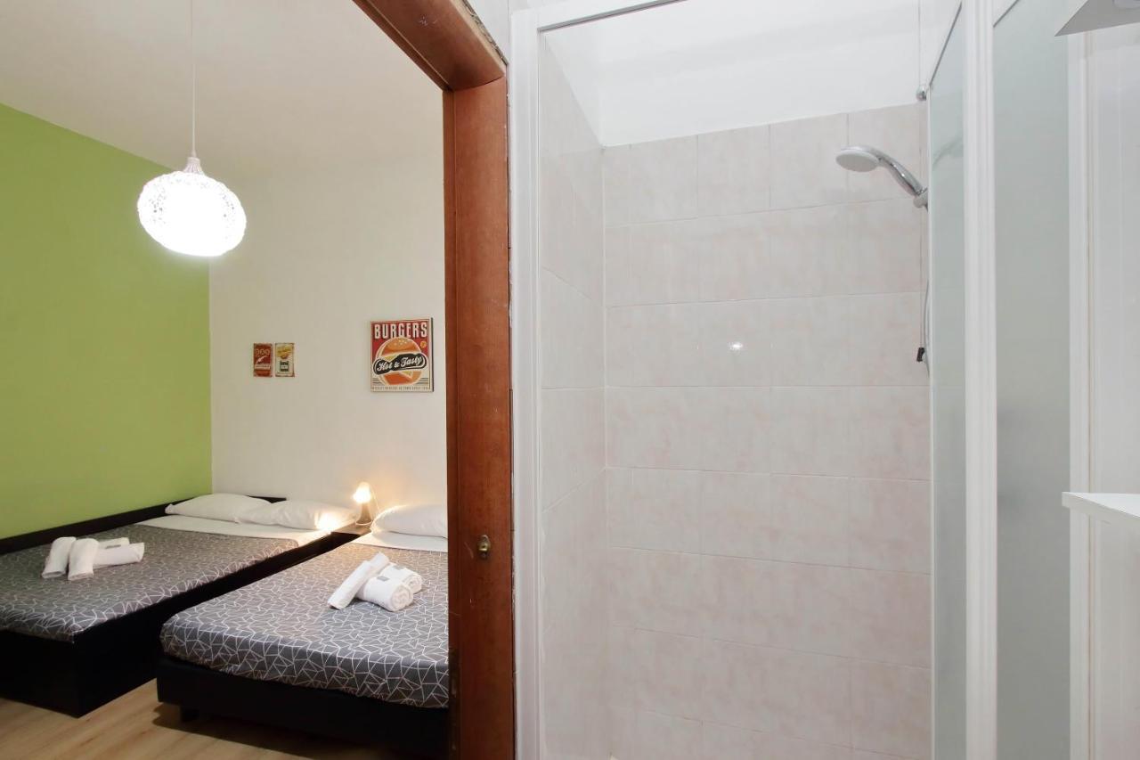 Lucky Home Rooms Roma Esterno foto