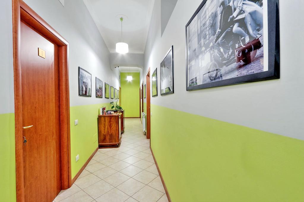 Lucky Home Rooms Roma Esterno foto