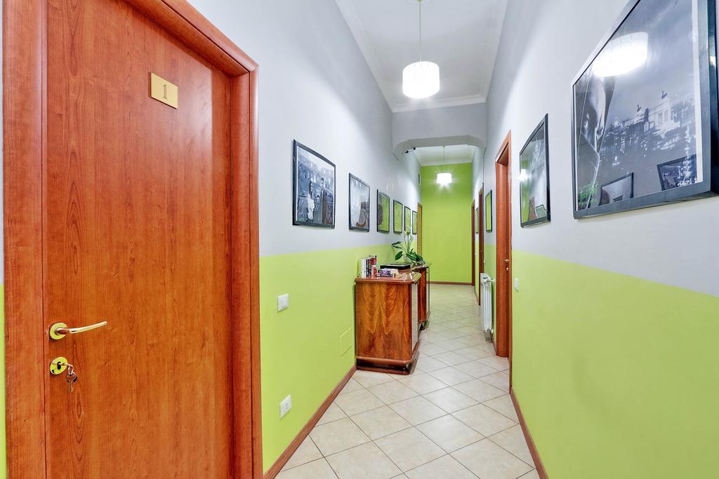 Lucky Home Rooms Roma Esterno foto