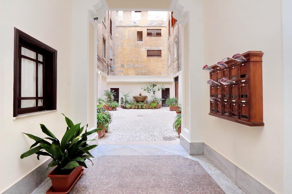 Lucky Home Rooms Roma Esterno foto