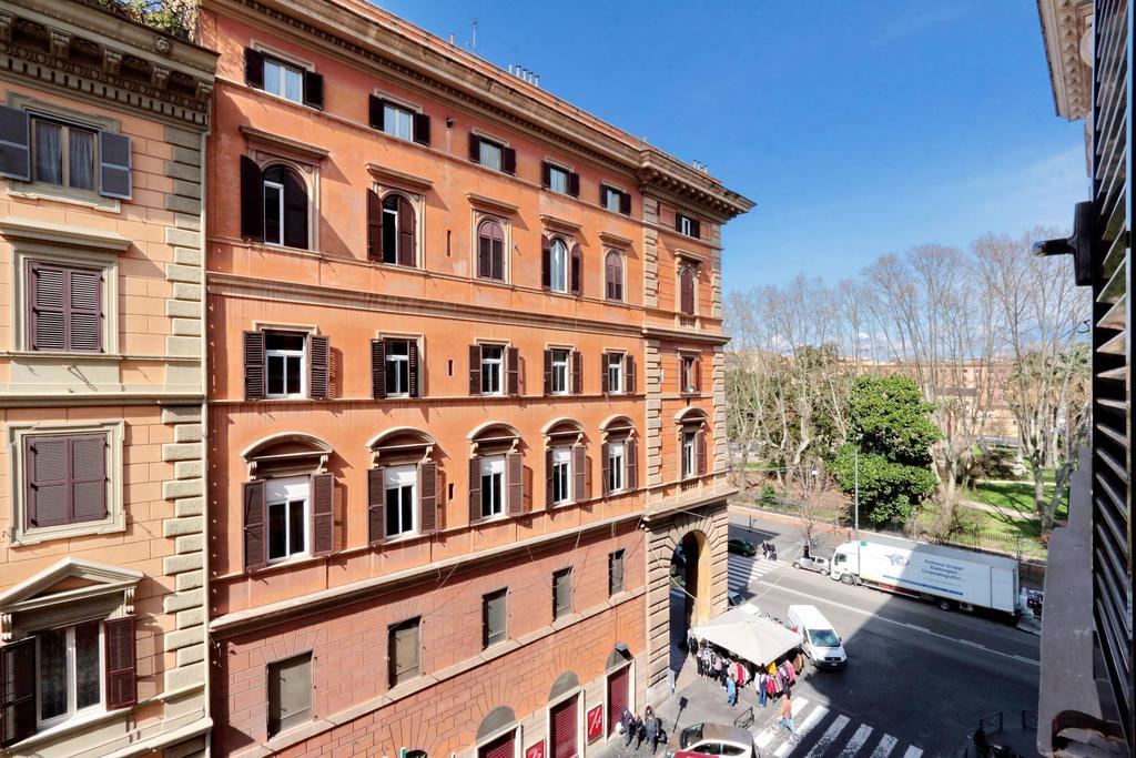 Lucky Home Rooms Roma Esterno foto