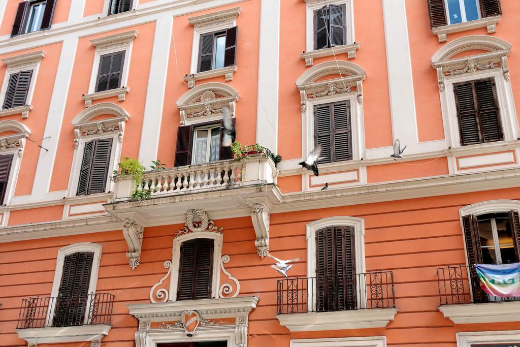 Lucky Home Rooms Roma Esterno foto