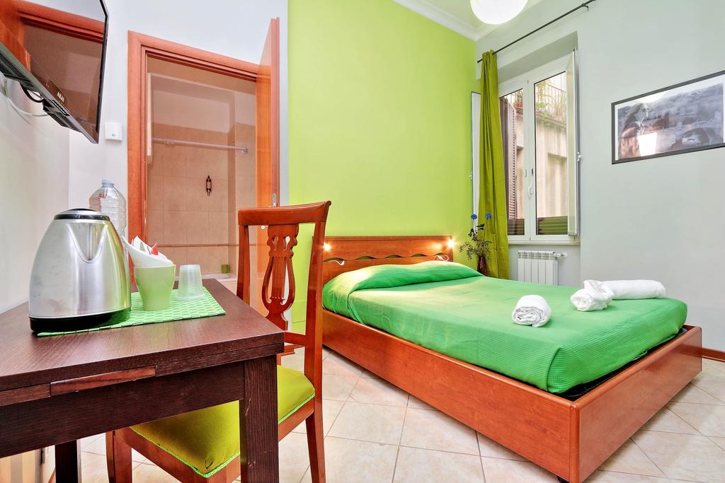 Lucky Home Rooms Roma Esterno foto